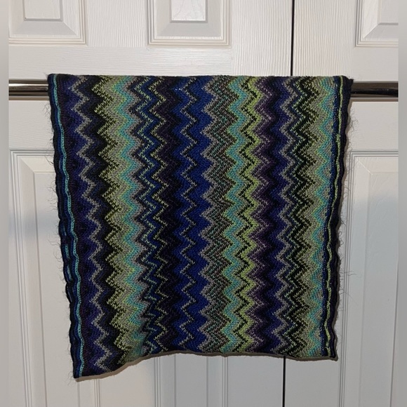 Infinity Scarf - Picture 3 of 5